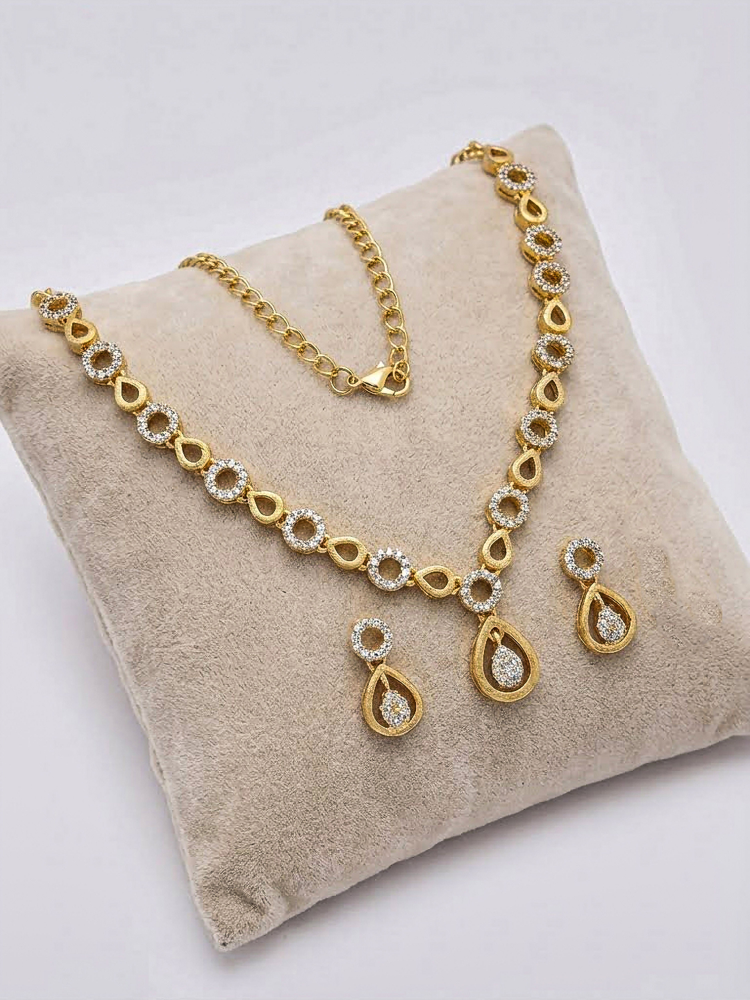 Brado Jewellery