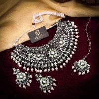 Oxidized Ethnic Choker Set