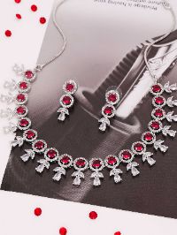 Glamorous silver necklace showcasing stunning white AD gemstones