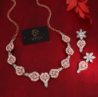 Modern choker set featuring dazzling white AD accents