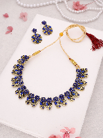 elegant Gold Toned Floral Motif Necklace Set