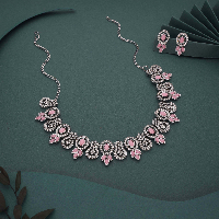 Unique Design - Elegant Silver-Plated Flower-Shaped Necklace Set with Earrings