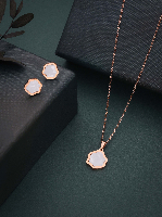 2 Year Warranty Voguish Rose Gold Plated Round Pendent Western Chain for Women & Girls