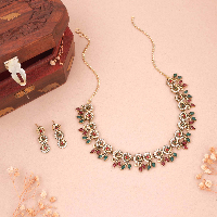 Multicolor Stone Necklace Set with Antique Gold Finish - Vintage-Inspired Jewelry