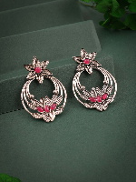 Simple Oxidized Silver Leaf Stud Earrings – Everyday Elegance Simple Oxidized Silver Leaf Stud Earrings – Everyday Elegance