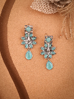 Delicate Leaf Shape Earrings – Oxidised Look for Work Wear Delicate Leaf Shape Earrings – Oxidised Look for Work Wear