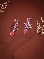 Lightweight Oxidised Silver Leaf Earrings – Comfortable Daily Jewelry Lightweight Oxidised Silver Leaf Earrings – Comfortable Daily Jewelry