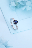 Modern Adjustable Ring for Girls – Elegant Open Size Ring with Minimal Design Perfect for Casual