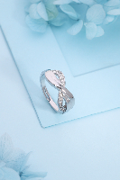 Trendy Adjustable Ring for Girls – Open Size Fashion Ring with Elegant Finish Perfect for Daily Wear